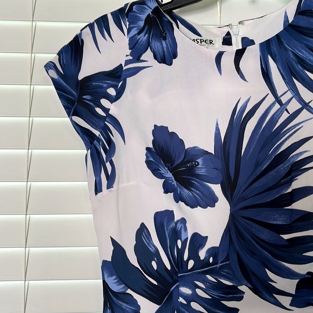 Kasper Floral Dress - Picture 4 of 4